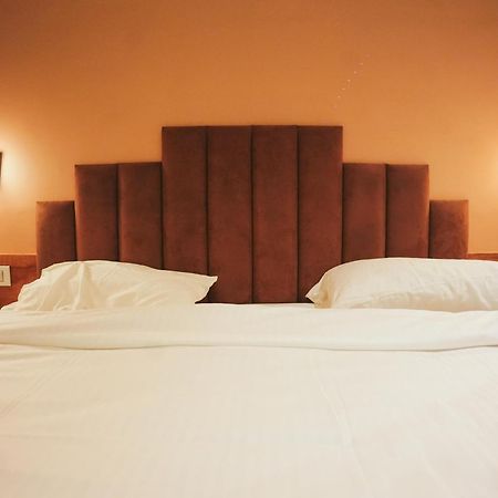 The Krati Resort & Convention Centre Bareli Zewnętrze zdjęcie