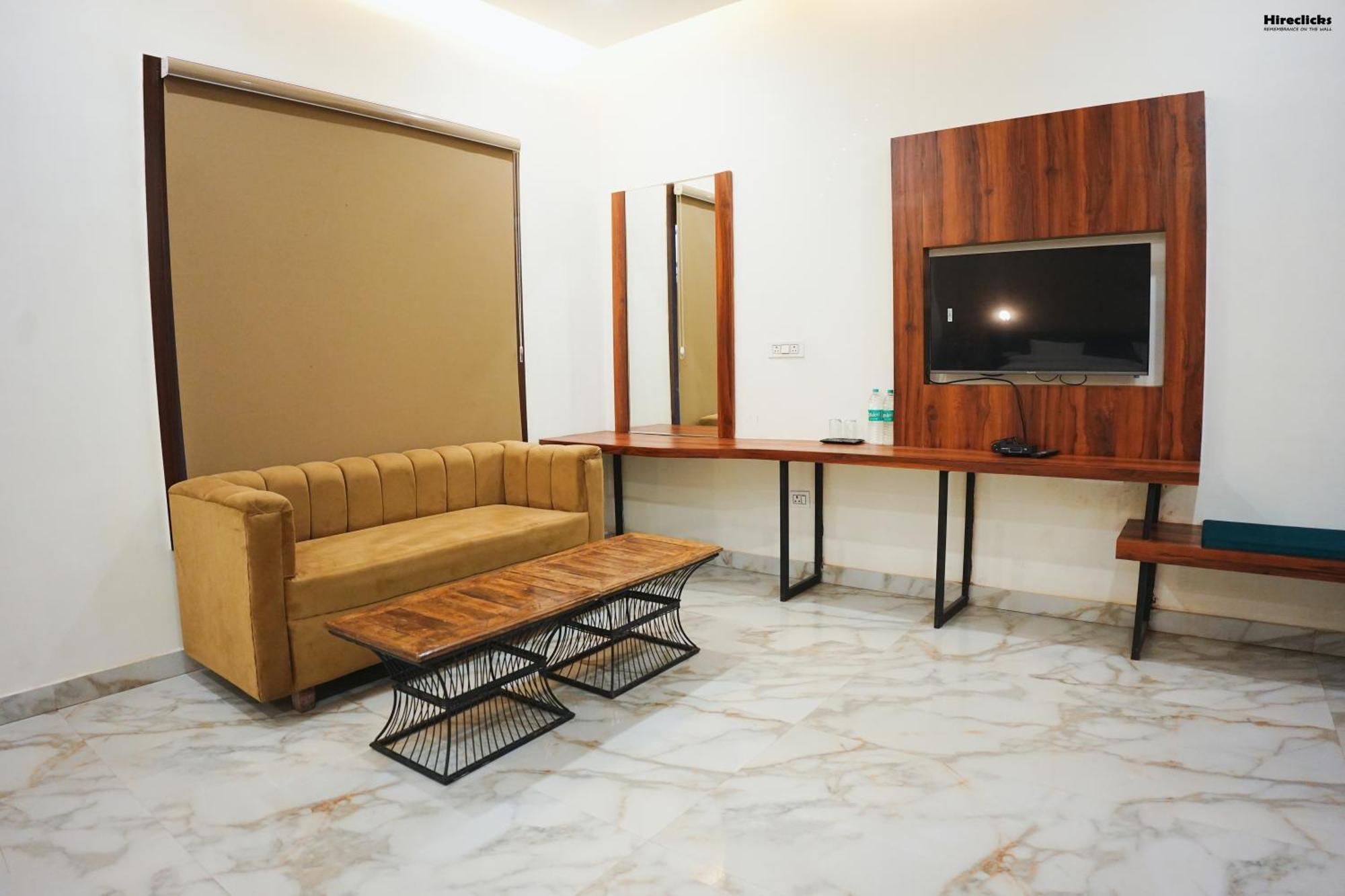 The Krati Resort & Convention Centre Bareli Zewnętrze zdjęcie