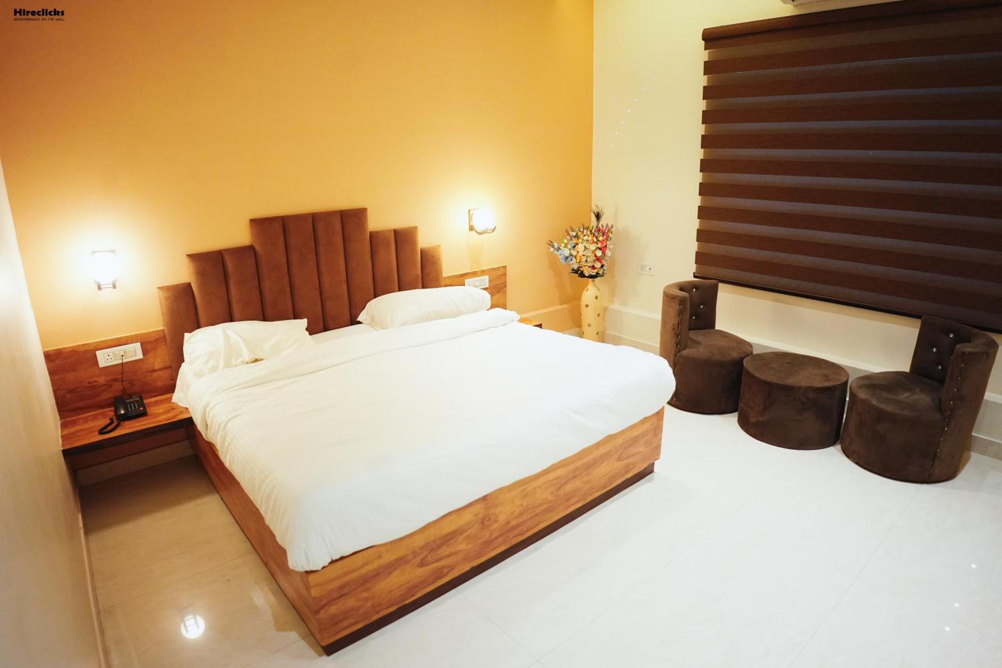 The Krati Resort & Convention Centre Bareli Zewnętrze zdjęcie